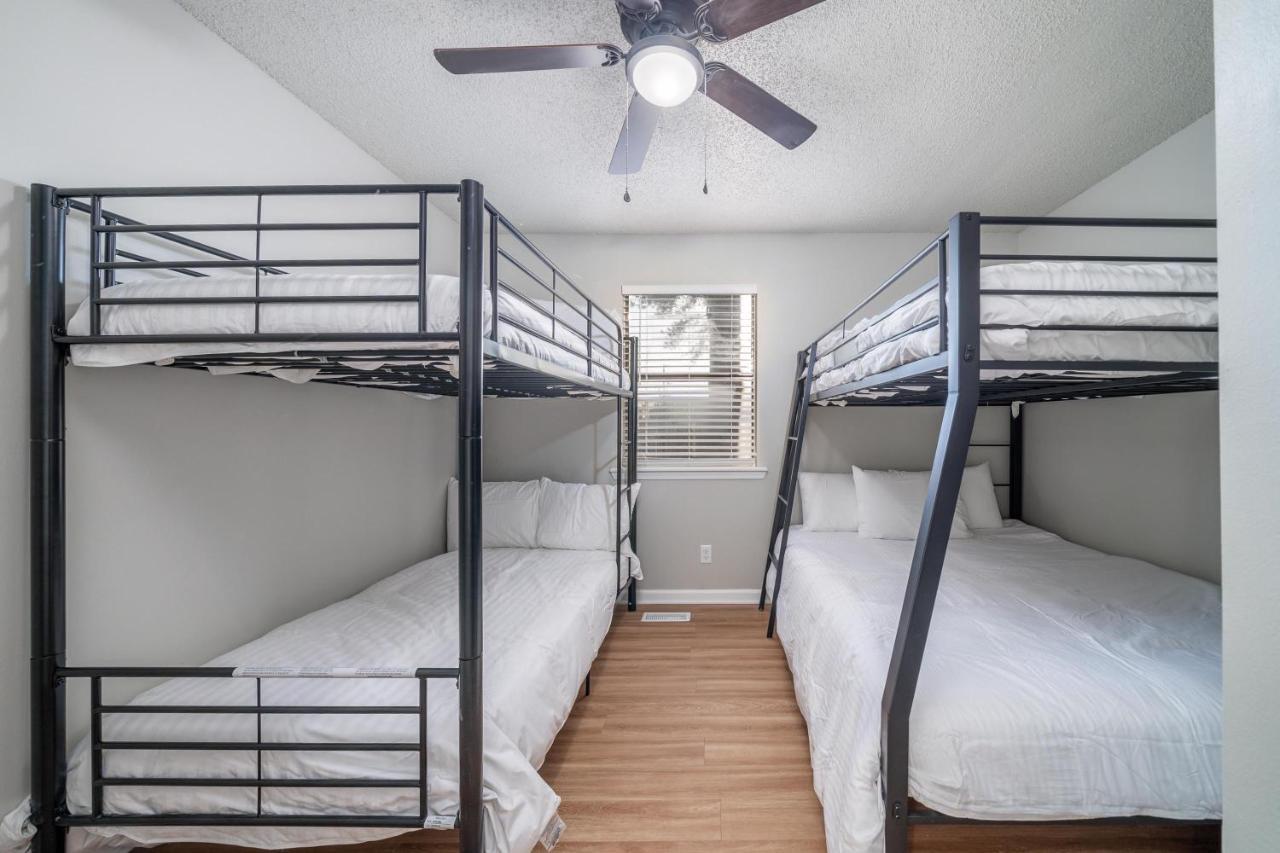 Apartment The Hamilton - Lakefront & Studio Suites, *