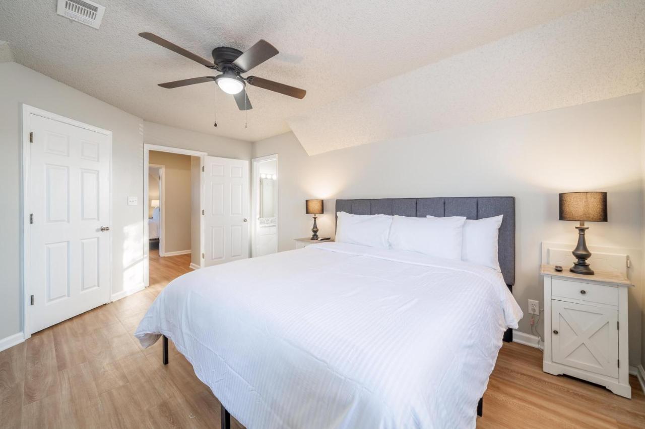 Apartment The Hamilton - Lakefront & Studio Suites, Hot Springs